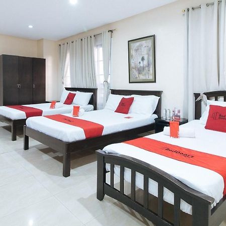 Reddoorz Plus @ Better Living Paranaque Manila Exteriör bild