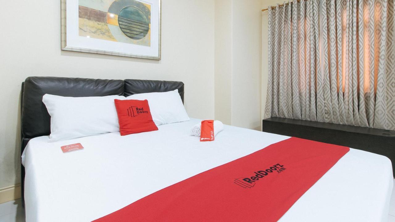 Reddoorz Plus @ Better Living Paranaque Paranaque City Exteriör bild