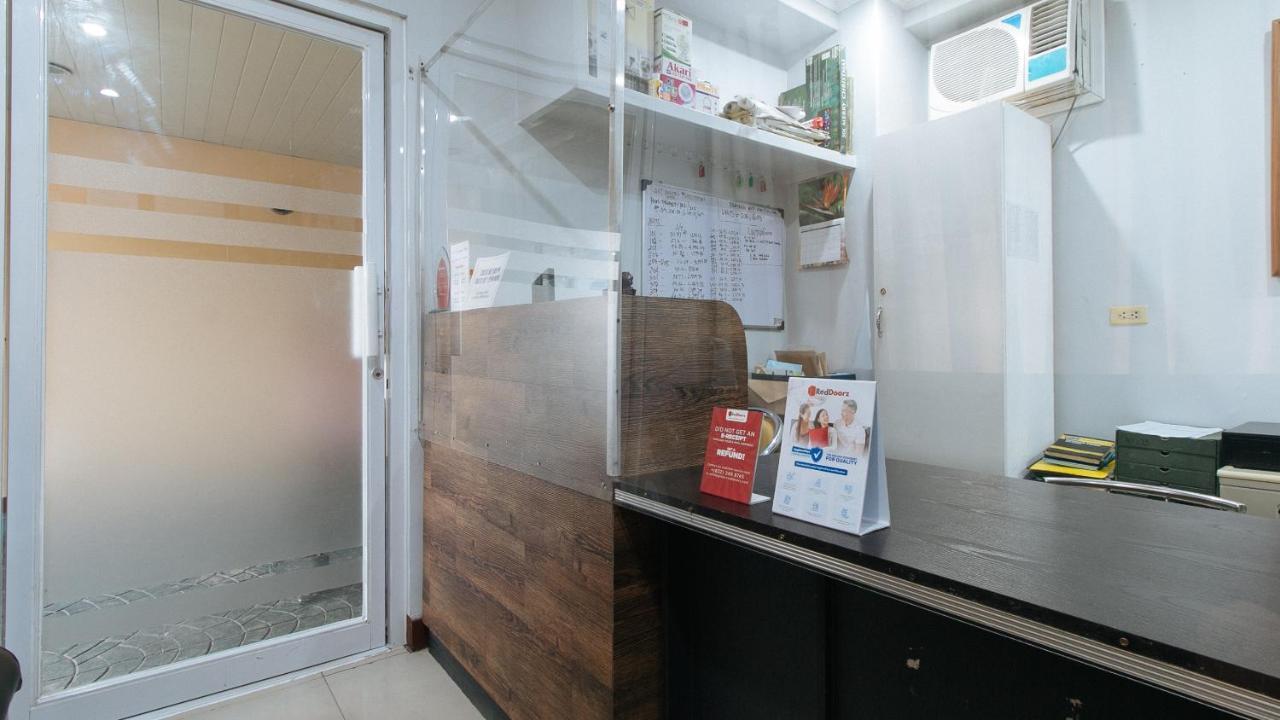 Reddoorz Plus @ Better Living Paranaque Paranaque City Exteriör bild