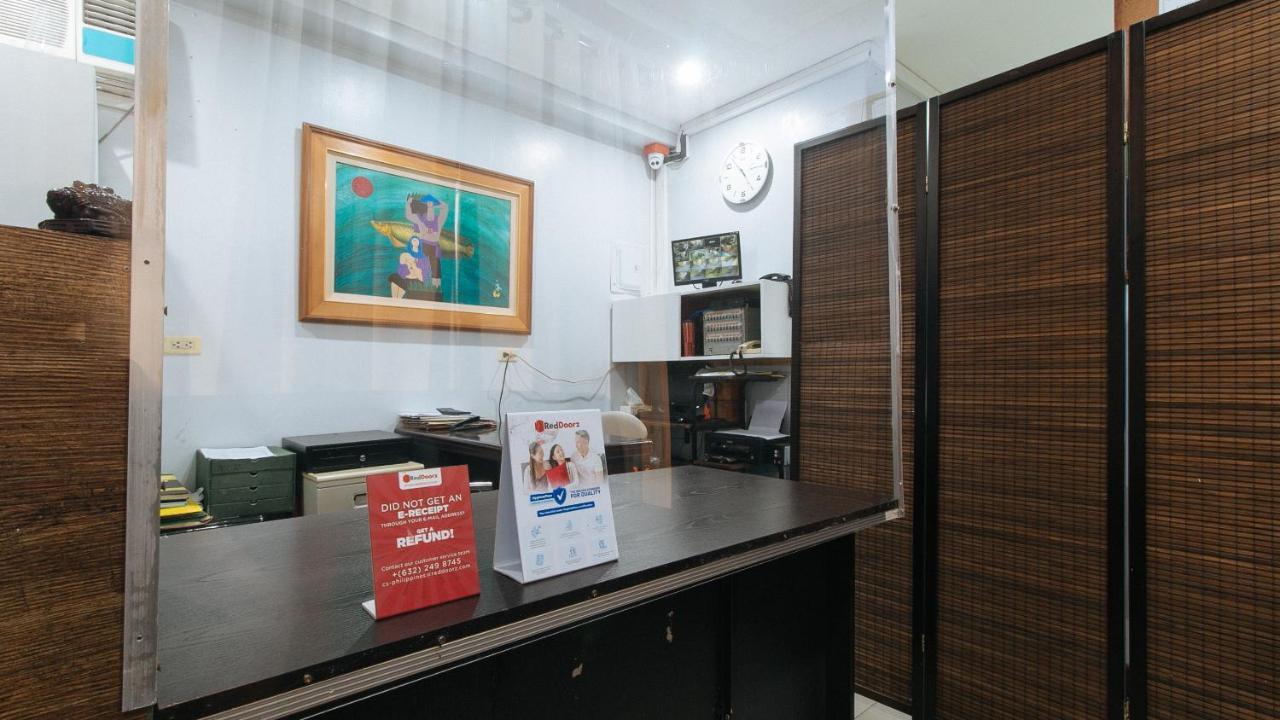 Reddoorz Plus @ Better Living Paranaque Manila Exteriör bild