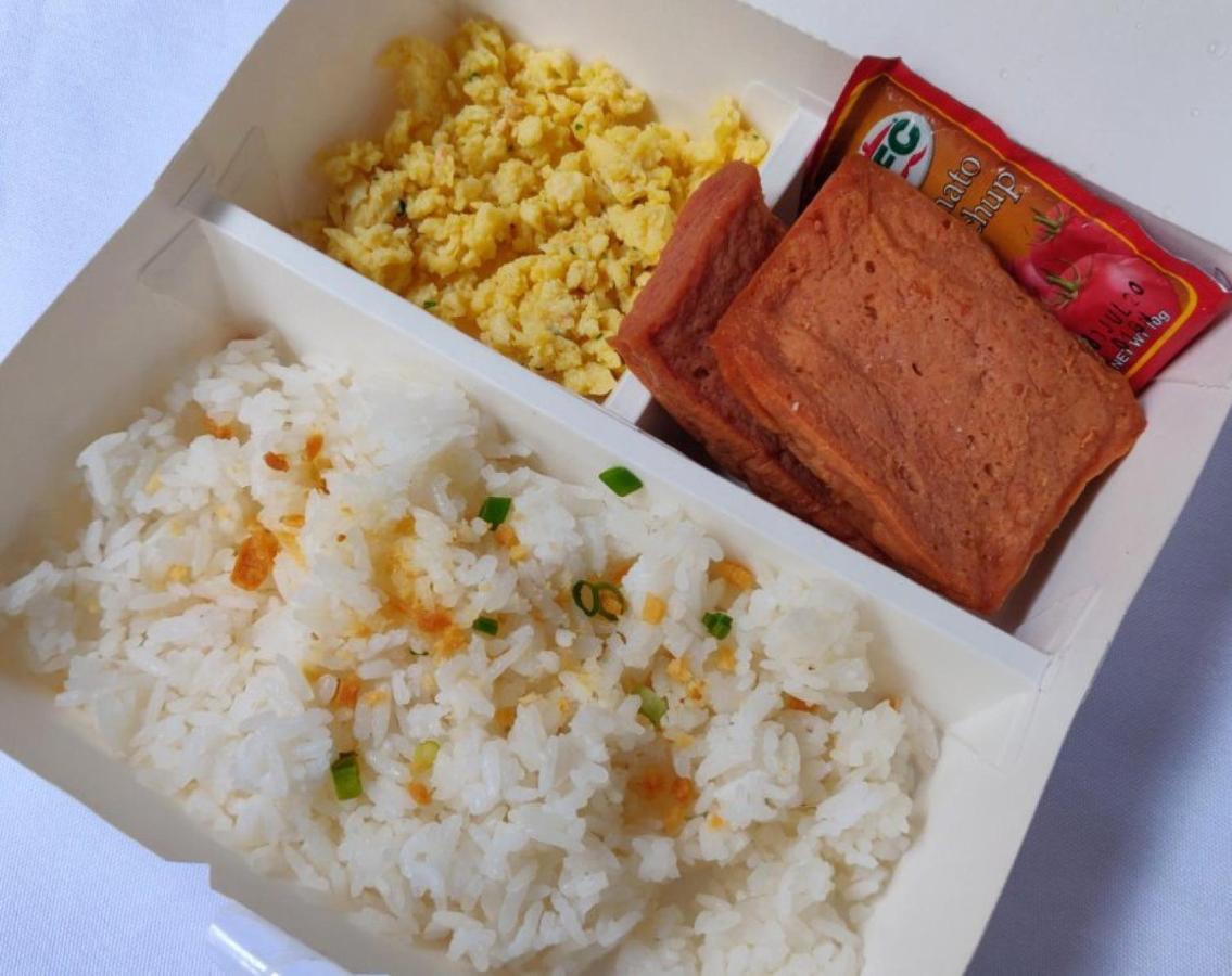 Reddoorz Plus @ Better Living Paranaque Paranaque City Exteriör bild